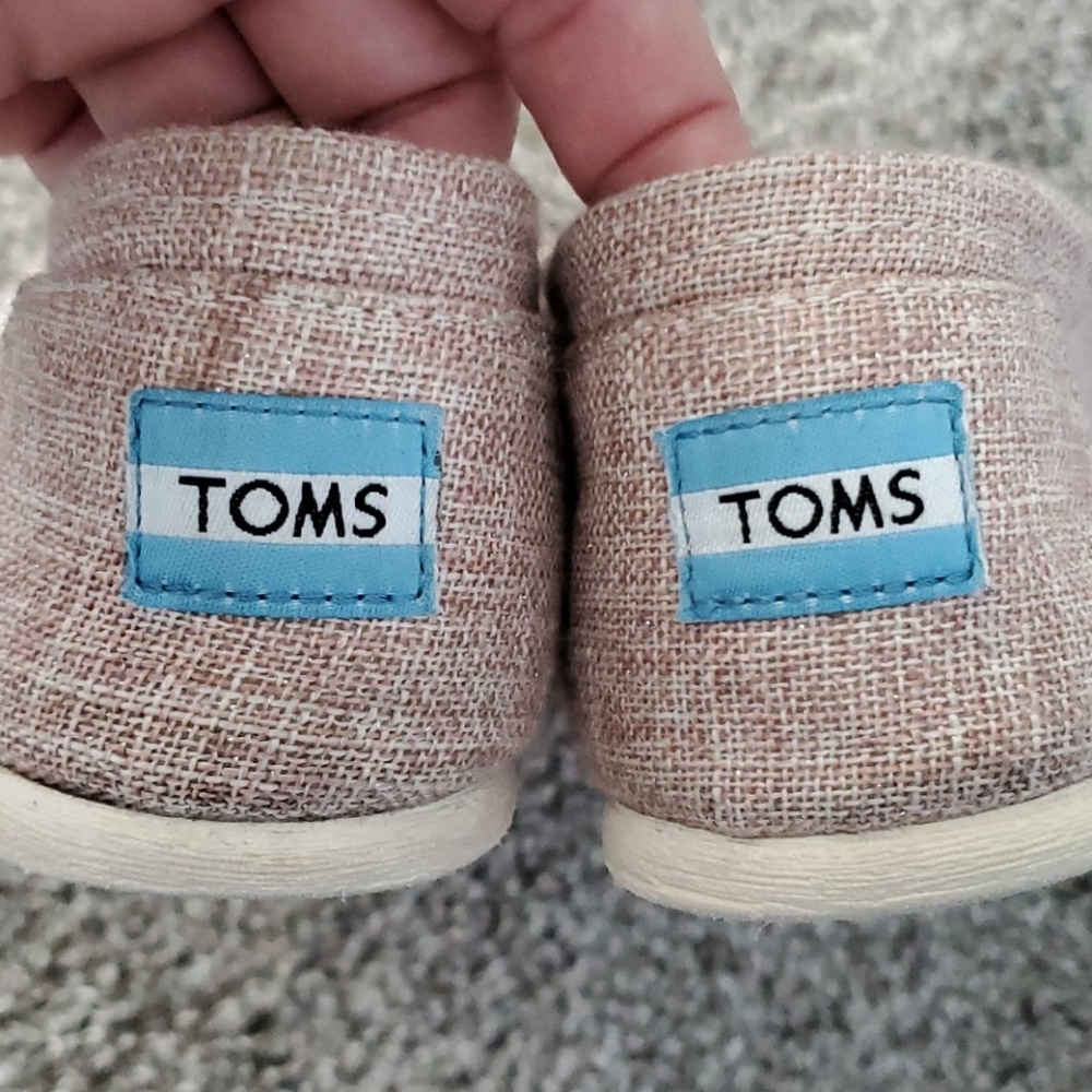 Toms - Beige with shiny thread - Size 8 - Picture 6 of 6